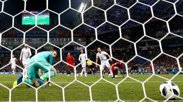 Flag满地，德赫亚失误丢球早有征兆？